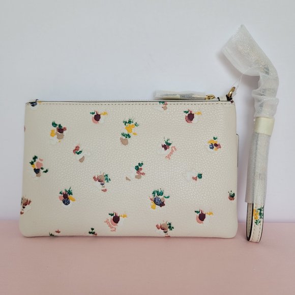 COACH Small Wristlet in Floral Print Pebbled Leather– Chalk Multi⭐ - Picture 7 of 16